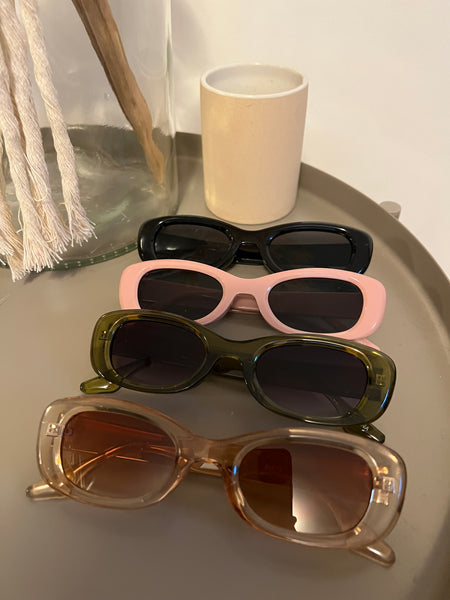 Clueless Sunnies